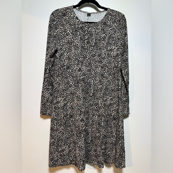 Old Navy | Animal Print Long Sleeve Swing Dress | Size M Lightweight Flowy Dress - Picture 1 of 5